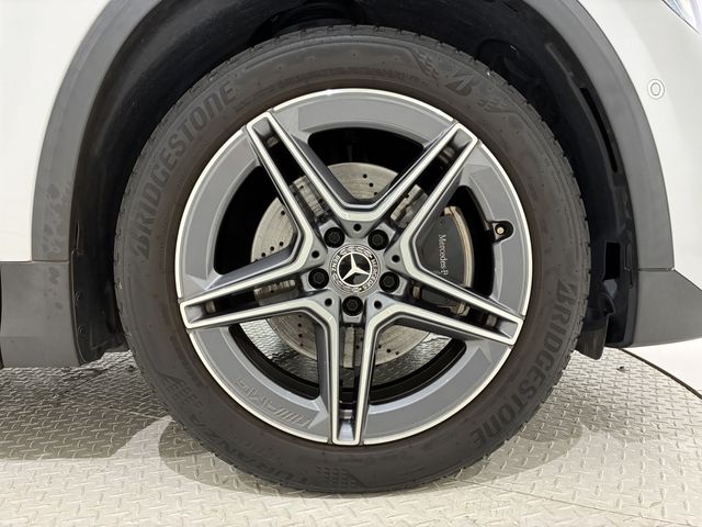 MERCEDES BENZ GLA class