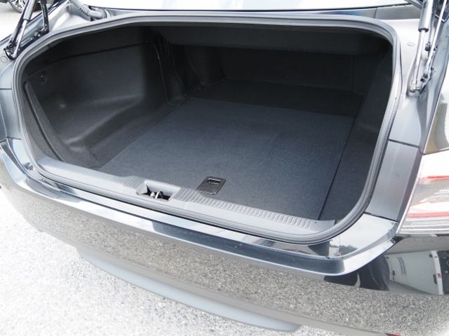 CROWN sedan hybrid 4WD