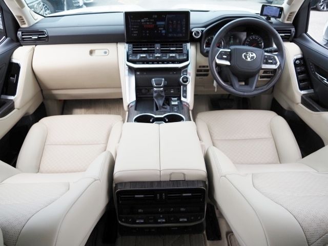 LANDCRUISER wagon