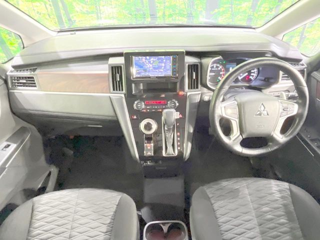 DELICA D:5 4WD