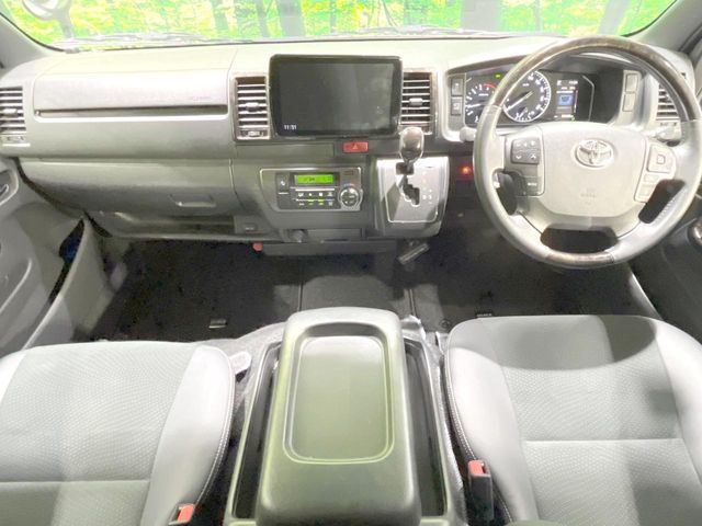 HIACE van 2WD