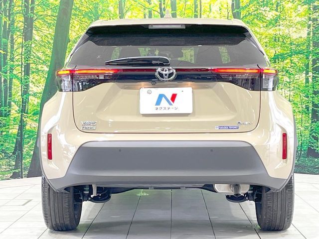 YARIS CROSS HYBRID