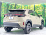 YARIS CROSS HYBRID