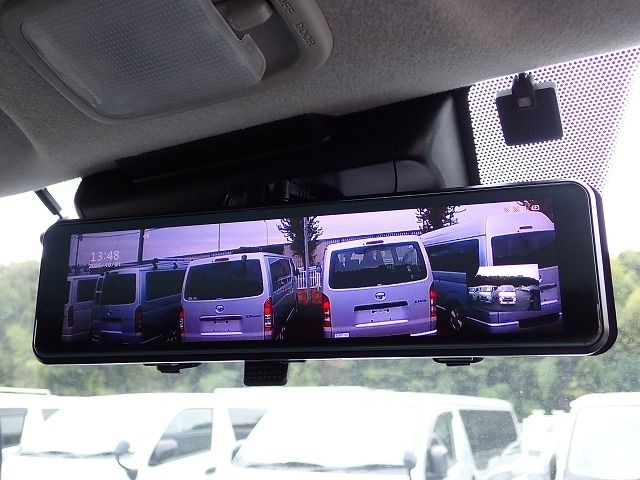 HIACE van 4WD