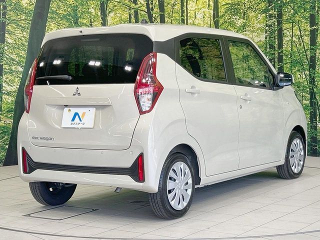 eK WAGON