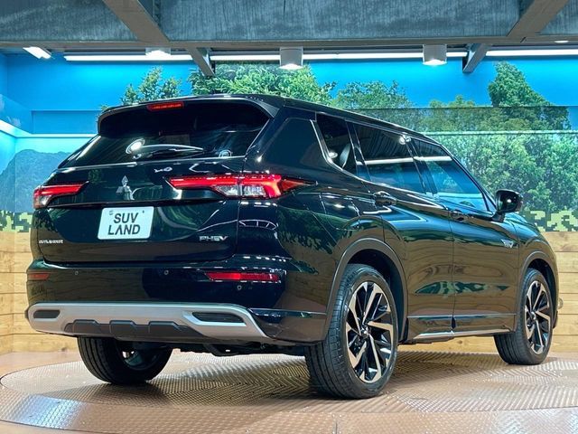 OUTLANDER PHEV