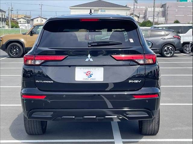 OUTLANDER PHEV