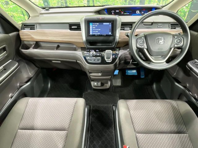 FREED plus HYBRID