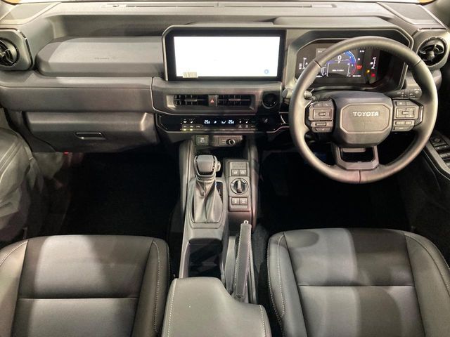LANDCRUISER FJ