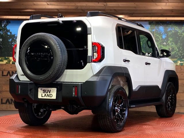 LANDCRUISER FJ