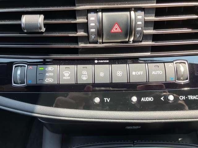 LEXUS LS500h 4WD