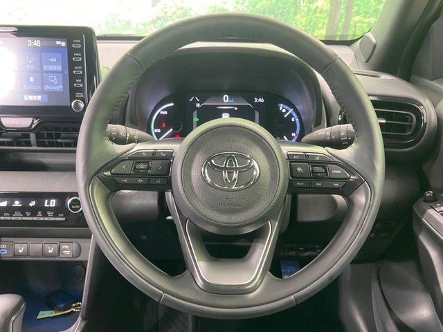 YARIS CROSS HYBRID