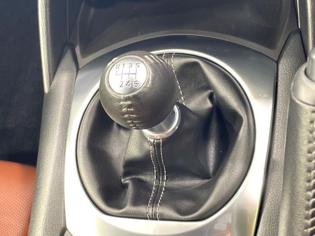 ROADSTER