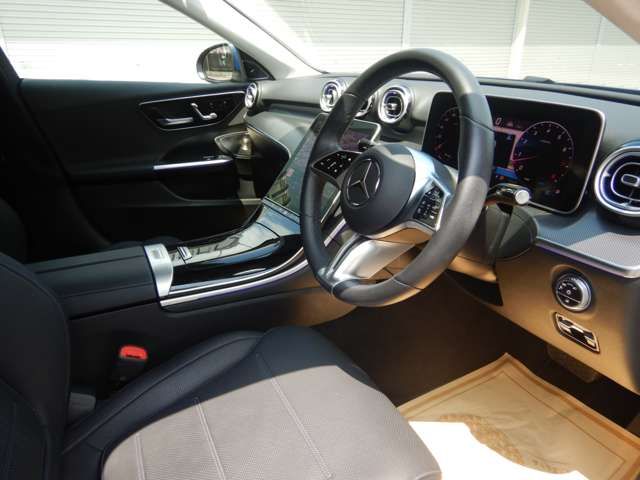 MERCEDES BENZ C class sedan
