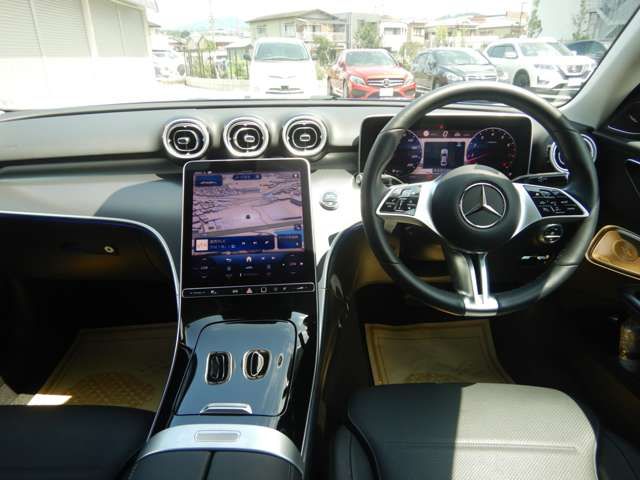 MERCEDES BENZ C class sedan