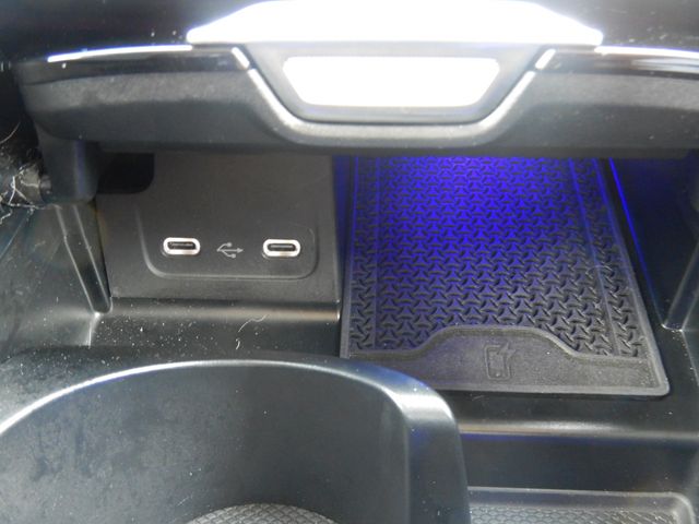 MERCEDES BENZ C class sedan