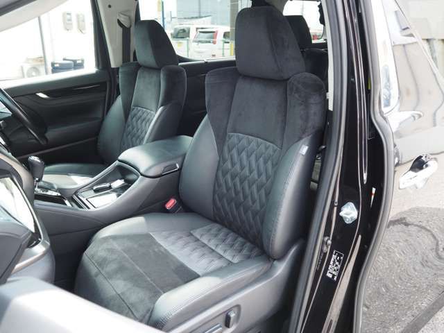 VELLFIRE  HYBRID 4WD