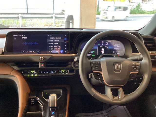 CROWN ESTATE 4WD