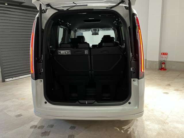 STEPWAGON e:HEV SPADA