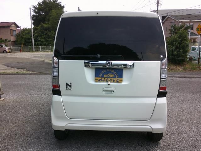 N BOX