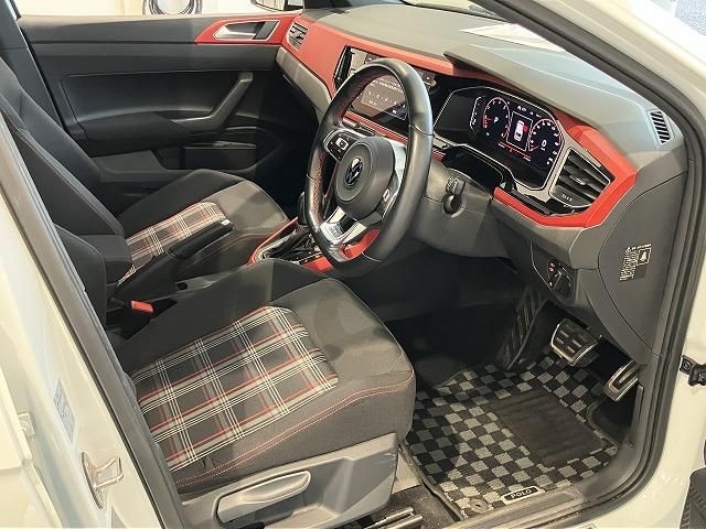 VOLKSWAGEN POLO GTI