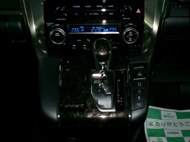 ALPHARD 4WD