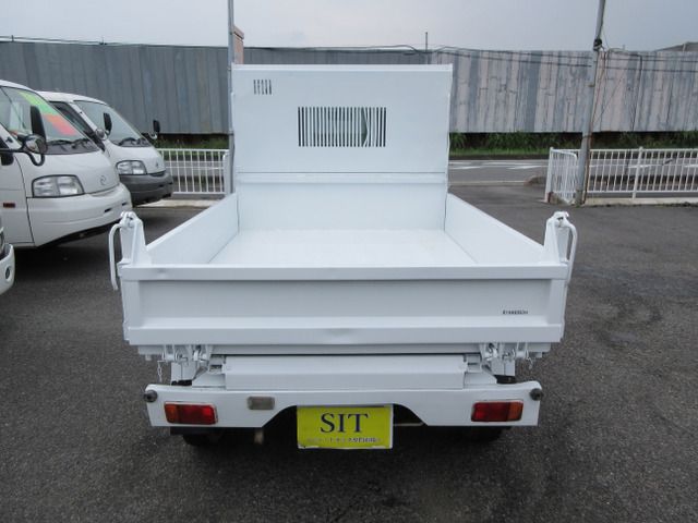 CARRY truck 4WD