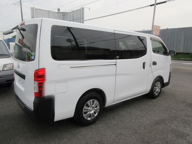 NV350 CARAVAN