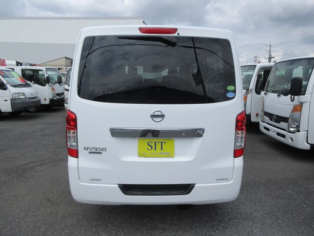 NV350 CARAVAN 1.2t