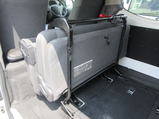 NV350 CARAVAN 1.2t