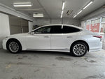LEXUS LS500h 4WD