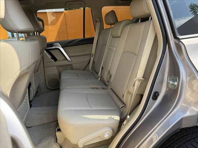 LANDCRUISER PRADO