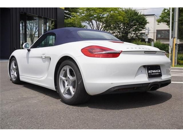 PORSCHE BOXSTER