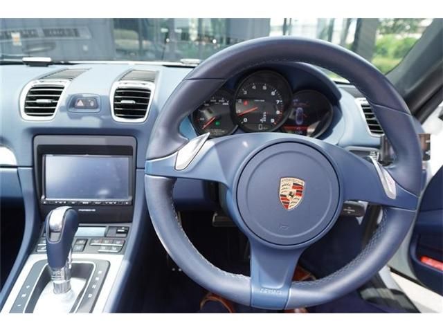 PORSCHE BOXSTER