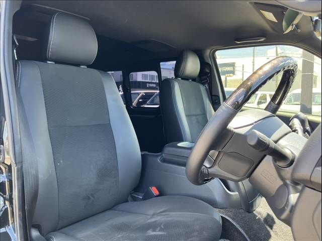 HIACE van 2WD