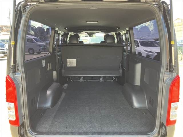 HIACE van 2WD