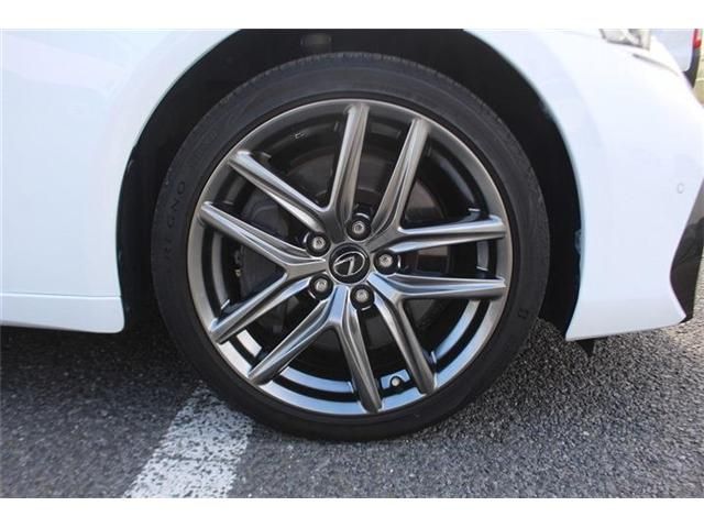 LEXUS IS300