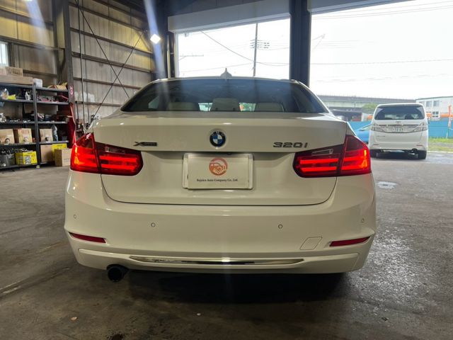 BMW 3series sedan