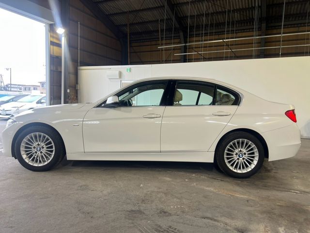 BMW 3series sedan