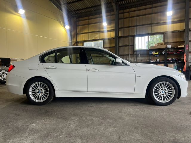 BMW 3series sedan