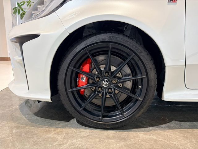 GR YARIS