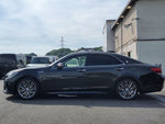 CROWN sedan hybrid