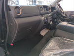CARAVAN van 4WD