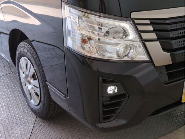 CARAVAN van 4WD