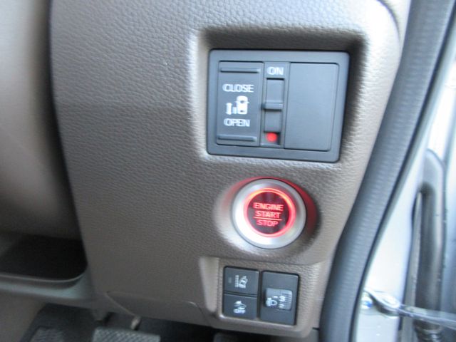 N BOX 4WD