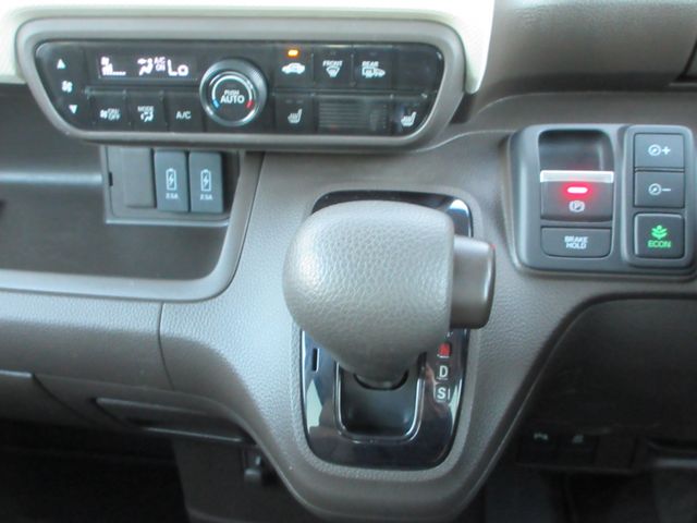 N BOX 4WD