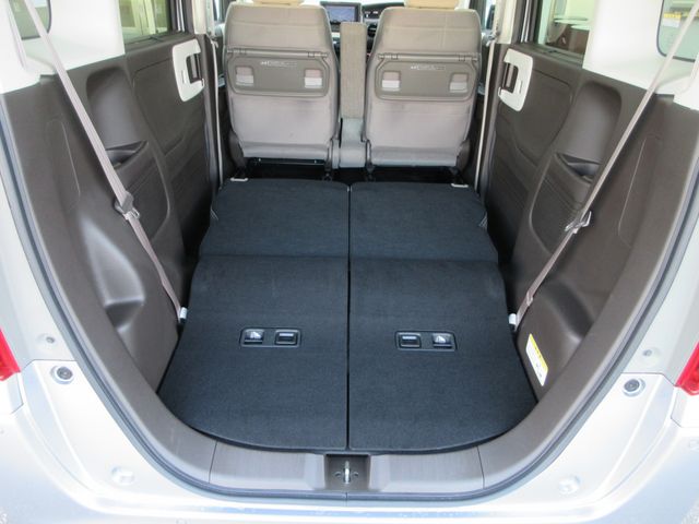 N BOX 4WD