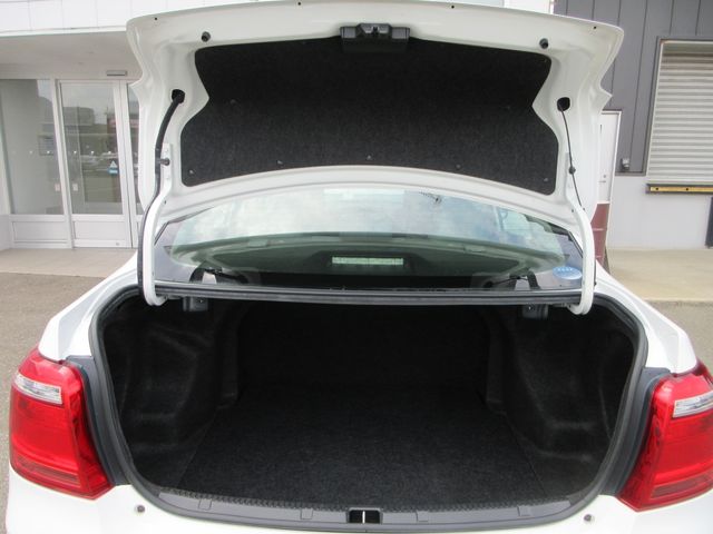 COROLLA AXIO 4WD