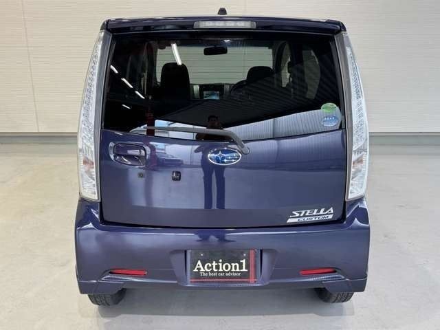 STELLA Custom