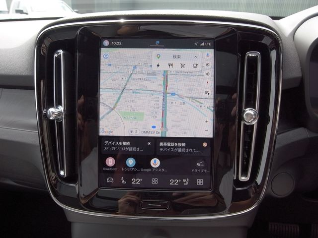 VOLVO EX40